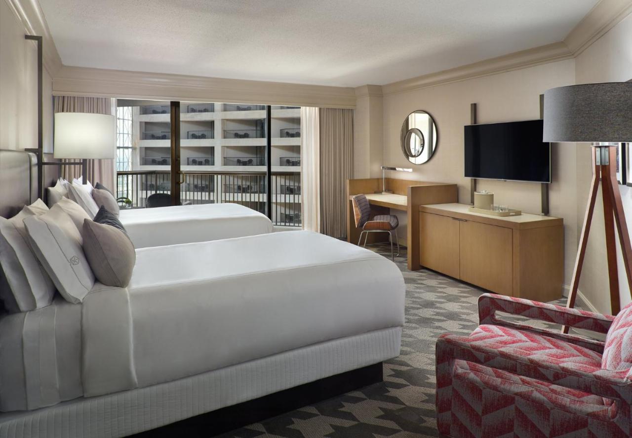 Deluxe Premium Room 2 Queen Beds